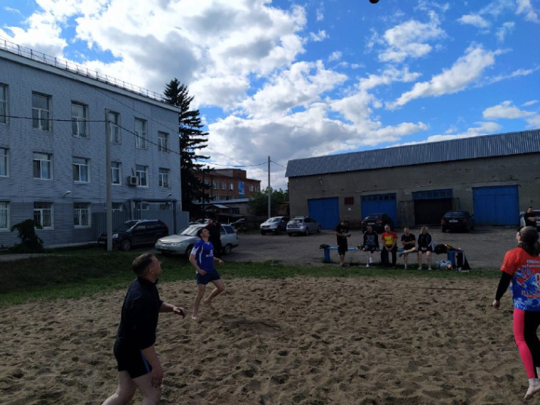 🏐18-19 июня 2024 года на спортивной площадке за зданием районной Администрации прошли предварительные соревнования по пляжному волейболу в зачет летней городской спартакиады среди предприятий, организаций и учреждений города.. 🏐18-19 июня 2024 года на спортивной площадке за зданием районной Администрации прошли предварительные соревнования по пляжному волейболу в зачет летней городской спартакиады среди предприятий, организаций и учреждений города..